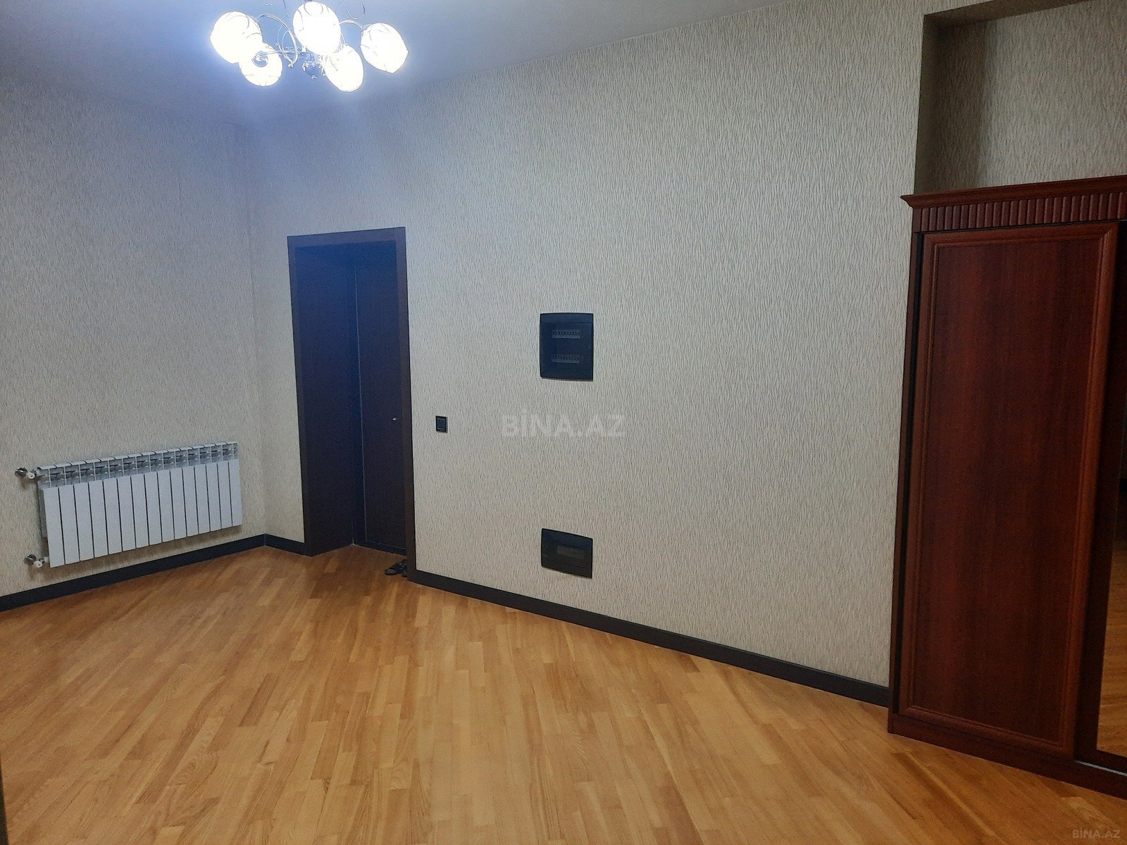3 otaqlı Yeni tikili, 8 Noyabr m., Bakı