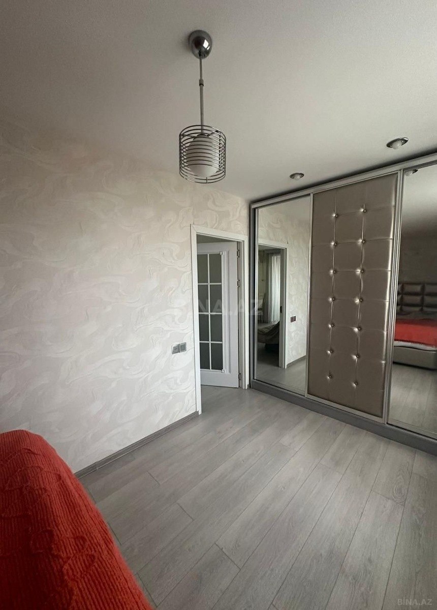 2 otaqlı Köhnə tikili, Gənclik m., Bakı