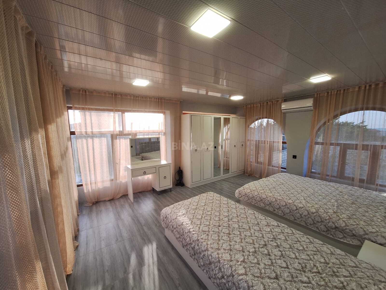 4 otaqlı Həyət evi/Bağ evi, Görədil q., Bakı