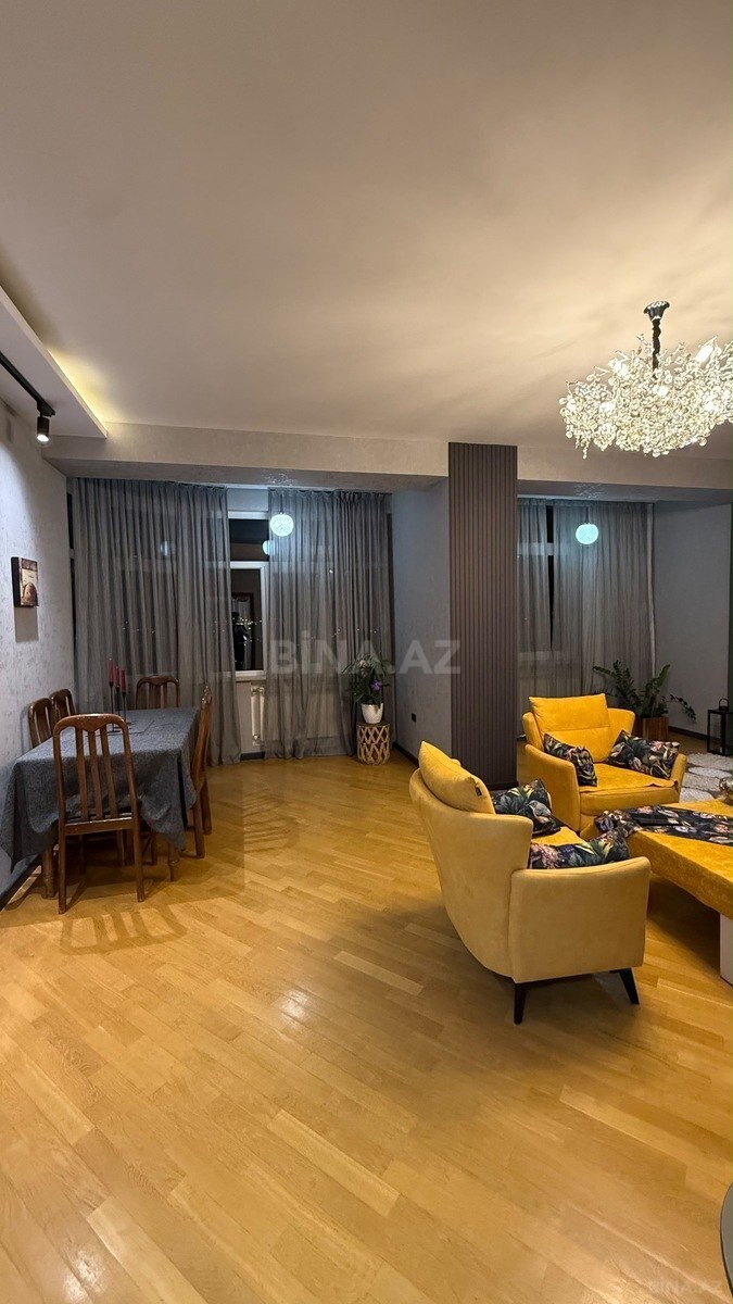 3 otaqlı Yeni tikili, İnşaatçılar m., Bakı