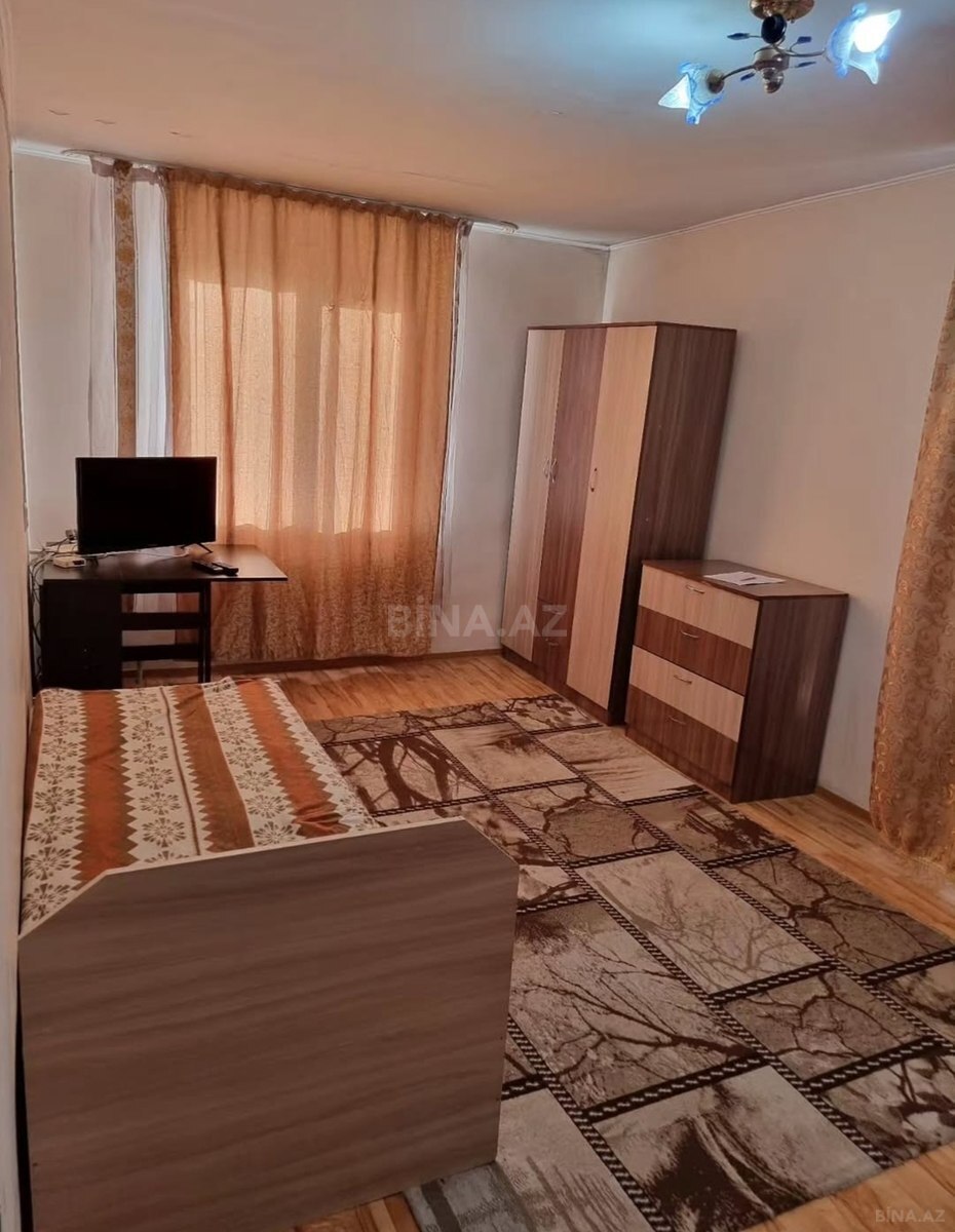 1 otaqlı Köhnə tikili, İnşaatçılar m., Bakı