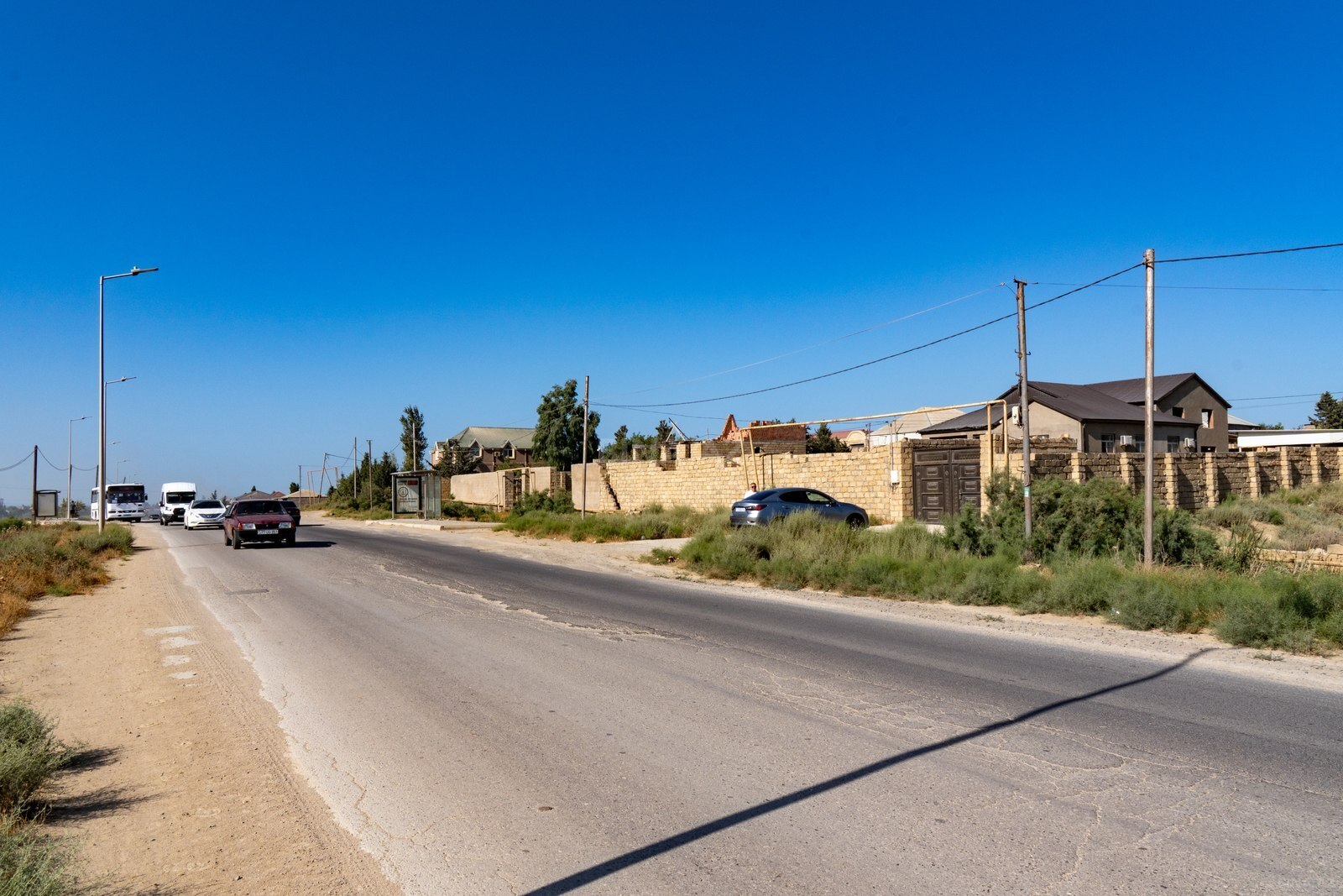 Torpaq Pirşağı q., Bakı
