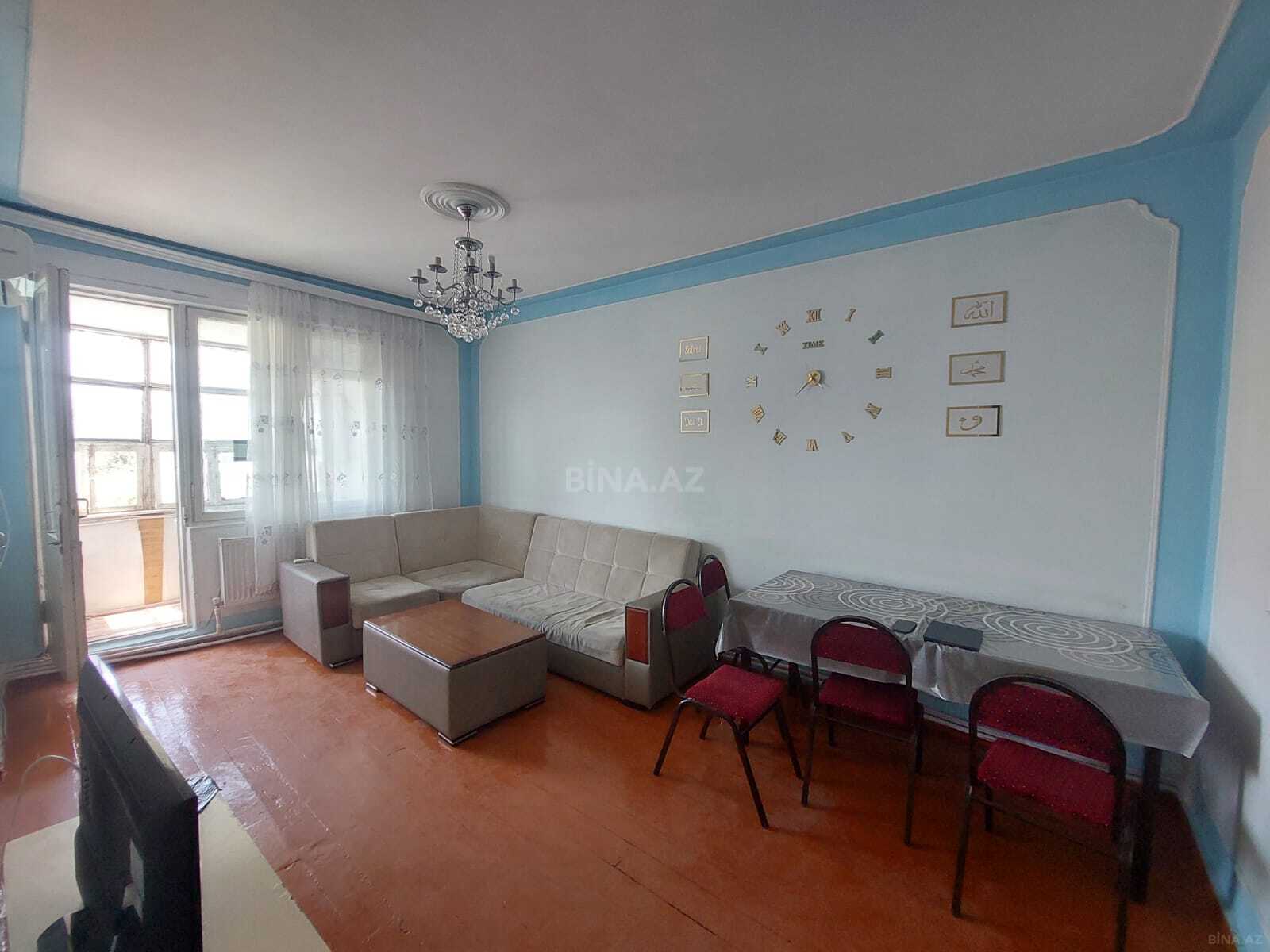 2 otaqlı Köhnə tikili, 7-ci mikrorayon q., Bakı