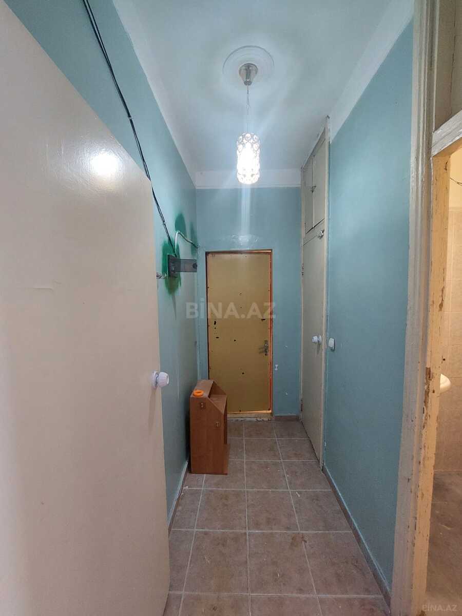 2 otaqlı Köhnə tikili, 7-ci mikrorayon q., Bakı