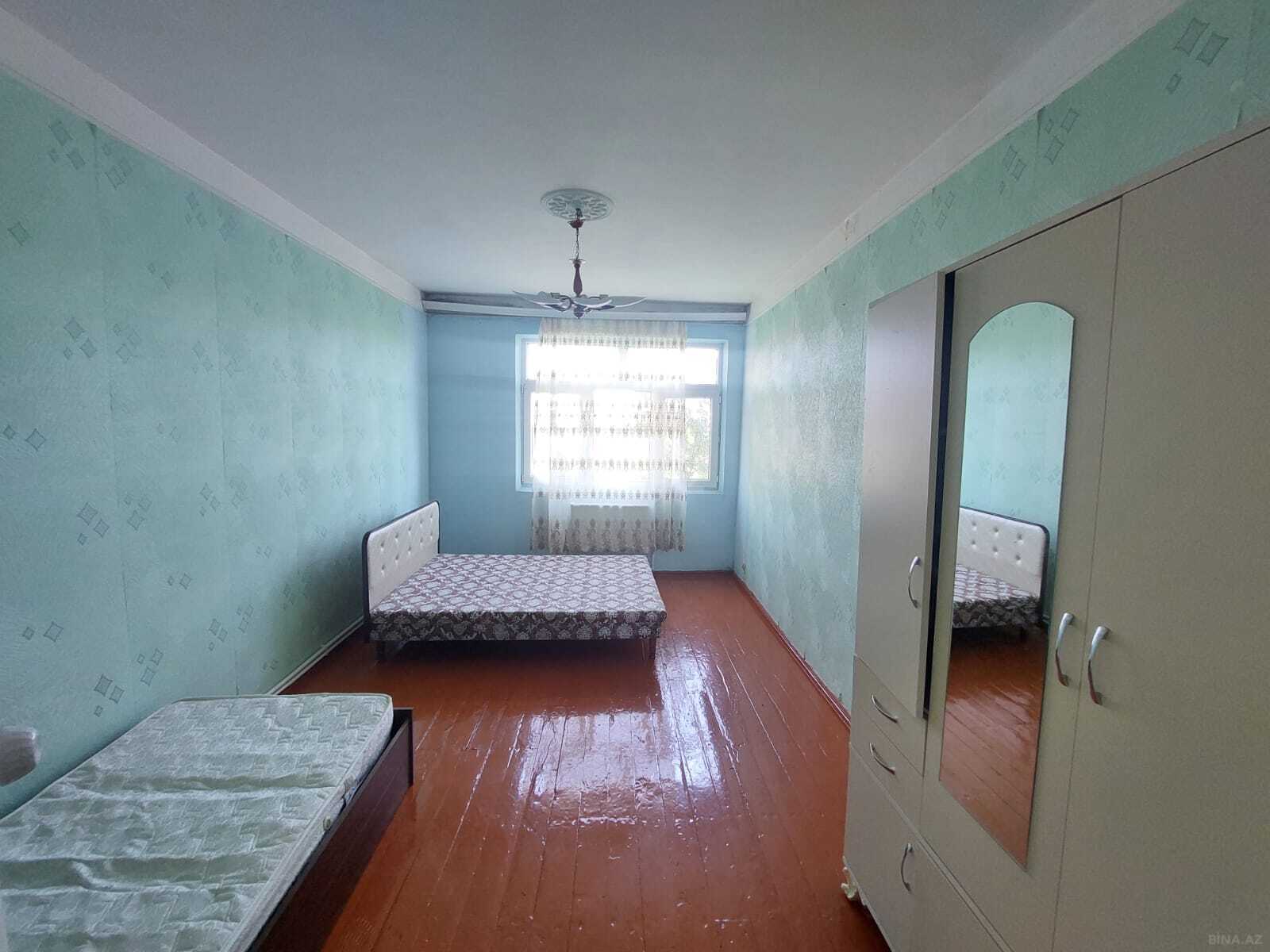 2 otaqlı Köhnə tikili, 7-ci mikrorayon q., Bakı