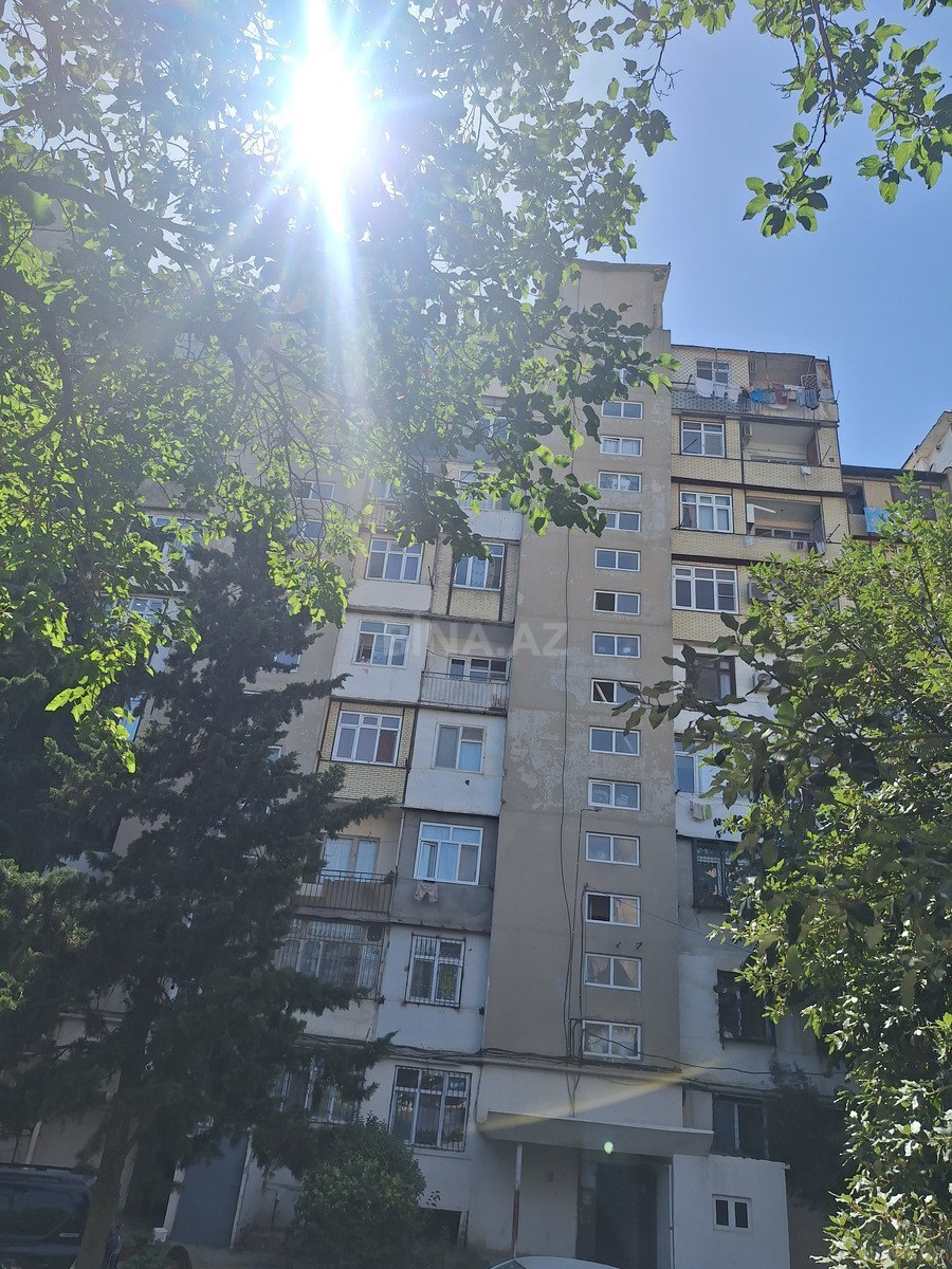 3 otaqlı Köhnə tikili, Əhmədli q., Bakı