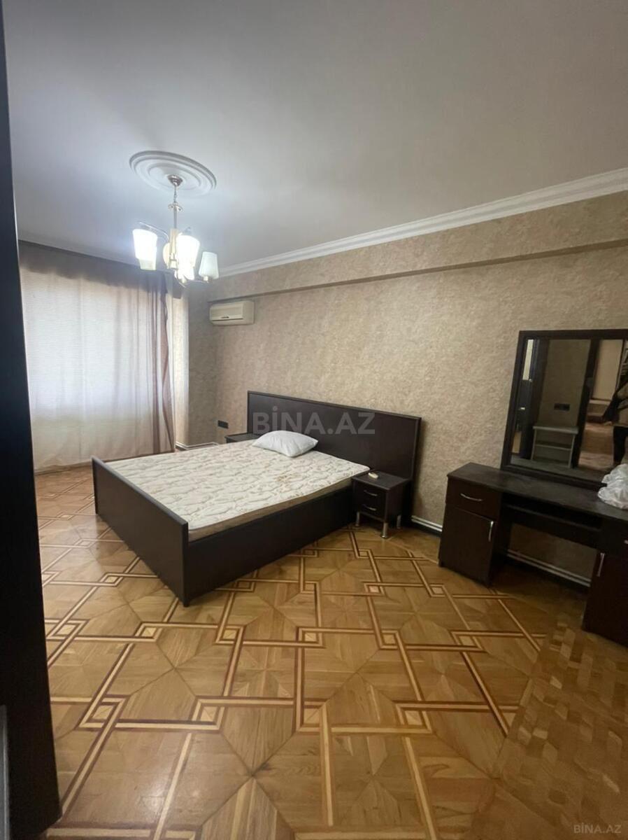 4 otaqlı Yeni tikili, Sahil m., Bakı