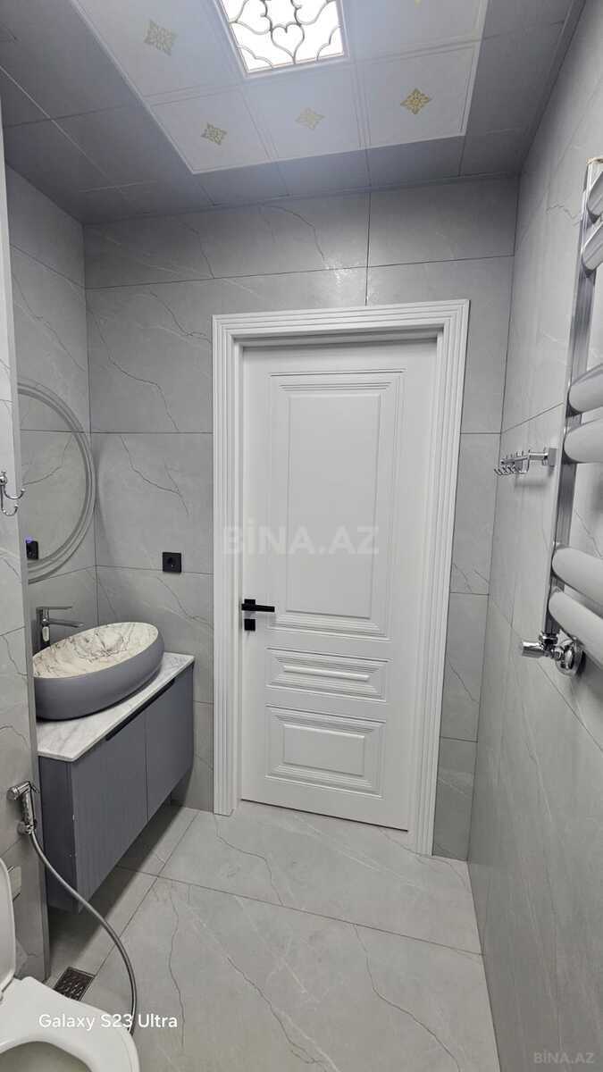 3 otaqlı Yeni tikili, Xırdalan
