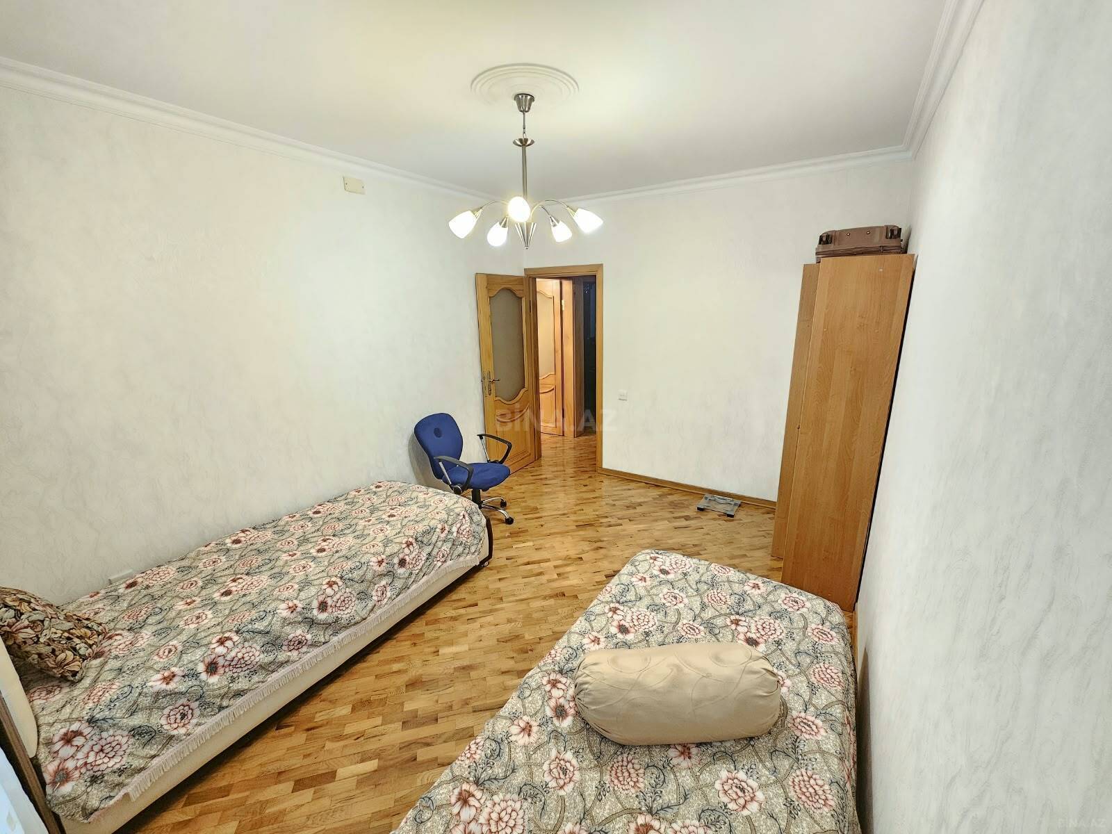 4 otaqlı Köhnə tikili, Nəsimi m., Bakı