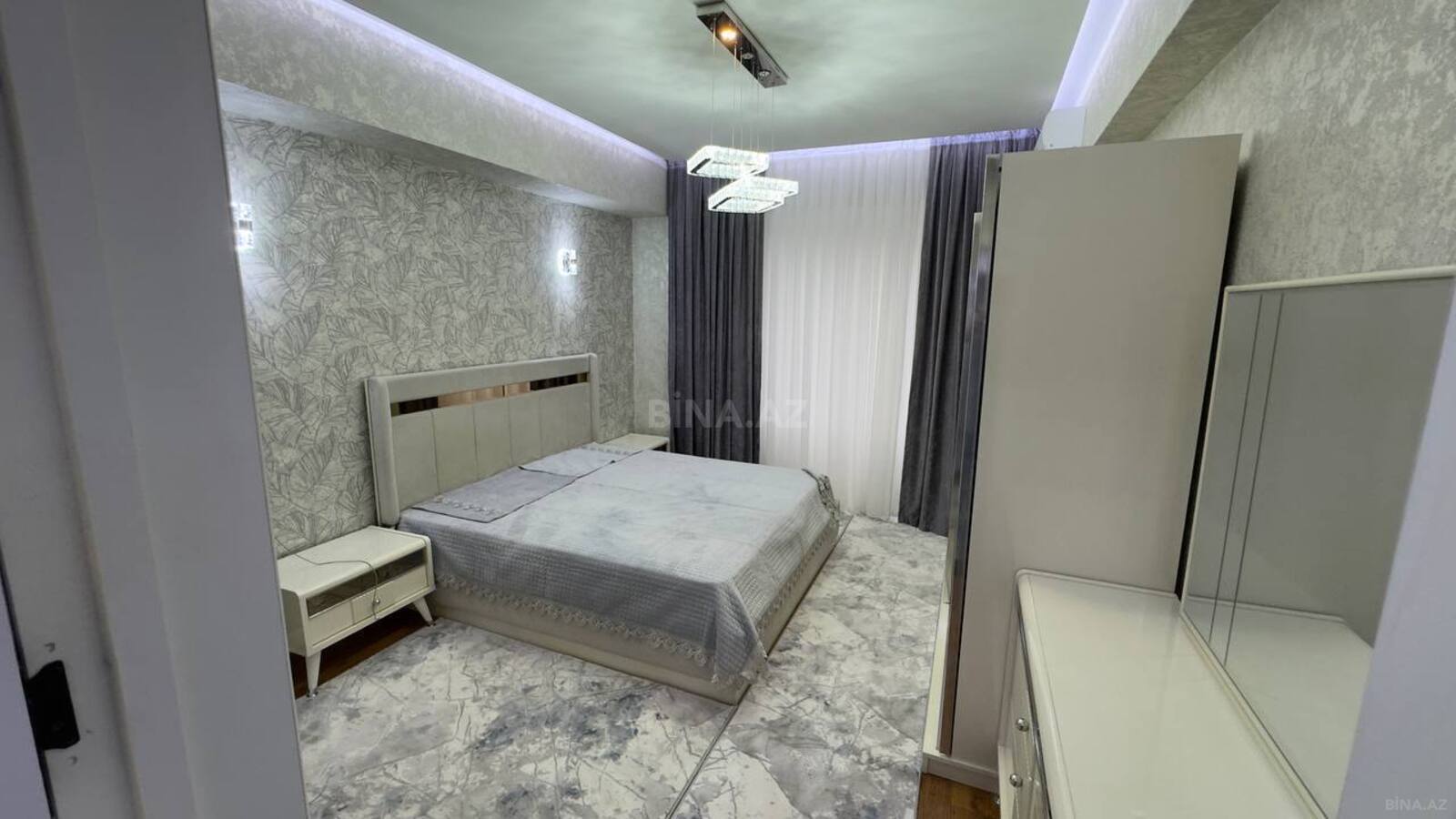 3 otaqlı Yeni tikili, İnşaatçılar m., Bakı