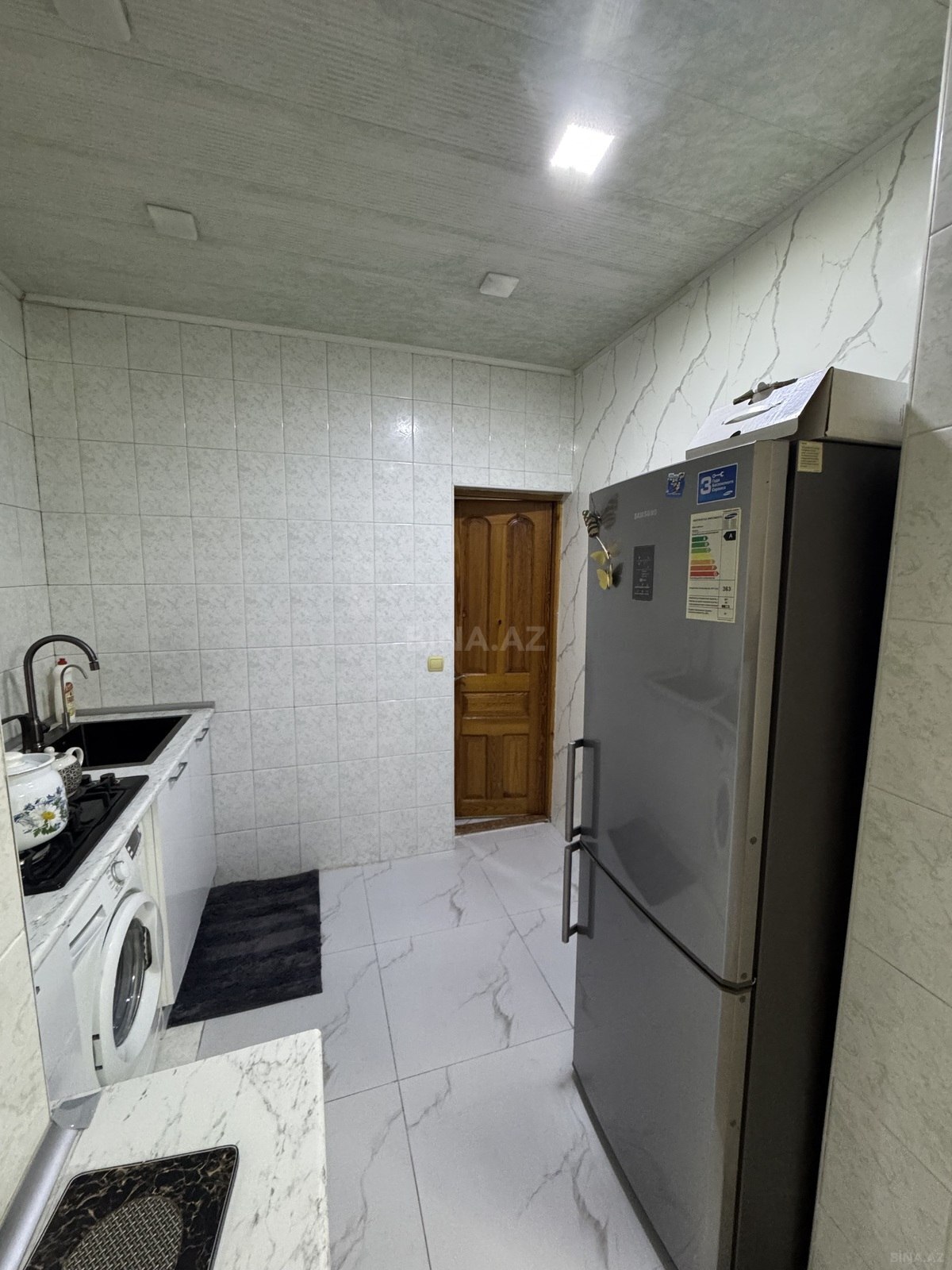 4 otaqlı Köhnə tikili, 8-ci mikrorayon q., Bakı