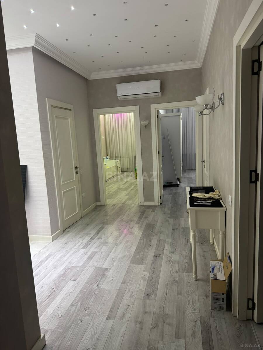 3 otaqlı Yeni tikili, İnşaatçılar m., Bakı