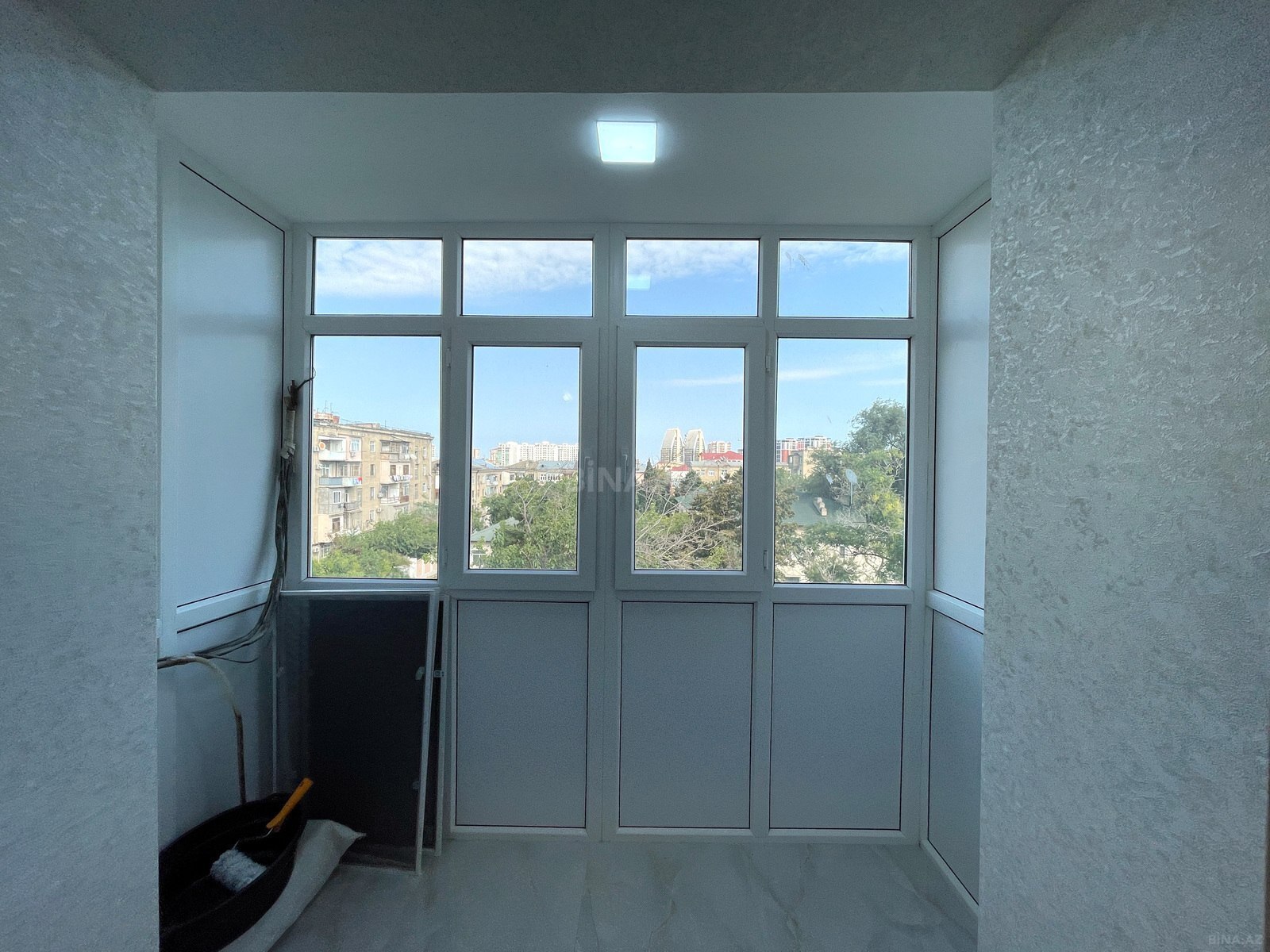 3 otaqlı Yeni tikili, Elmlər Akademiyası m., Bakı