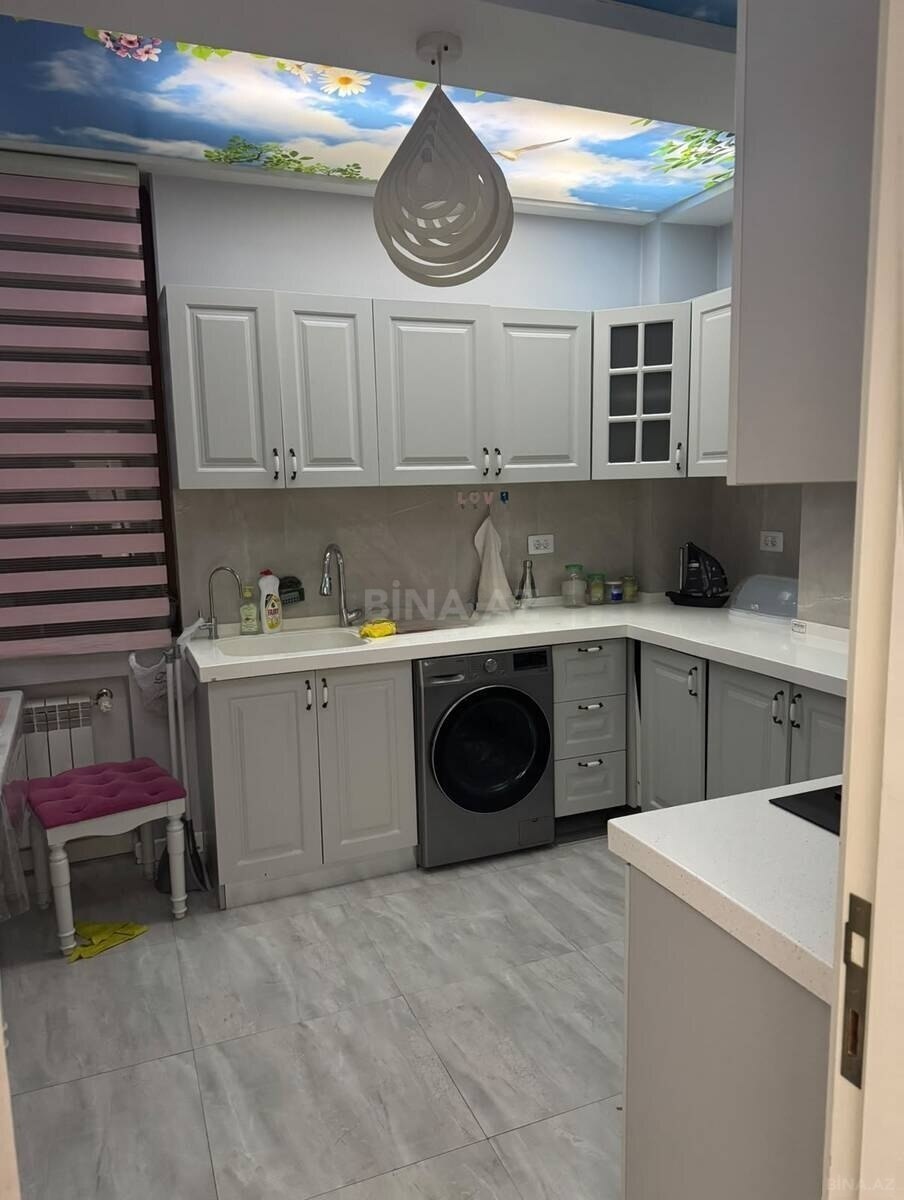 3 otaqlı Yeni tikili, İnşaatçılar m., Bakı