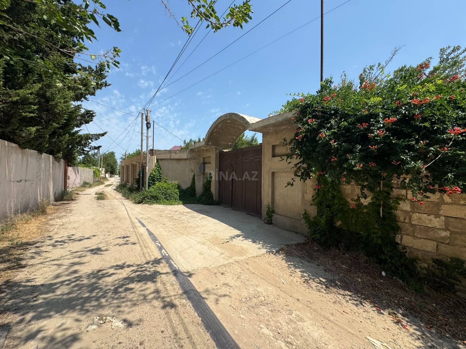 Torpaq Görədil q., Bakı