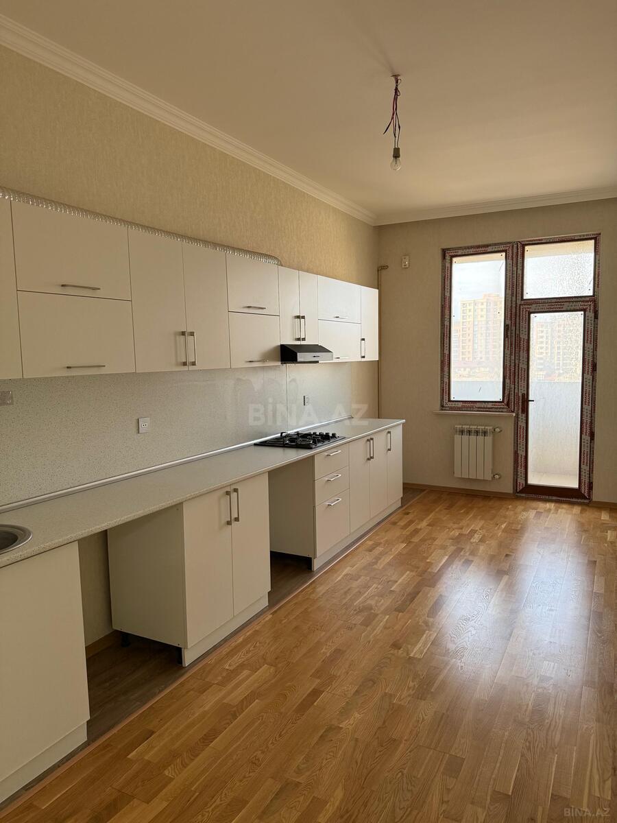 3 otaqlı Yeni tikili, Qara Qarayev m., Bakı