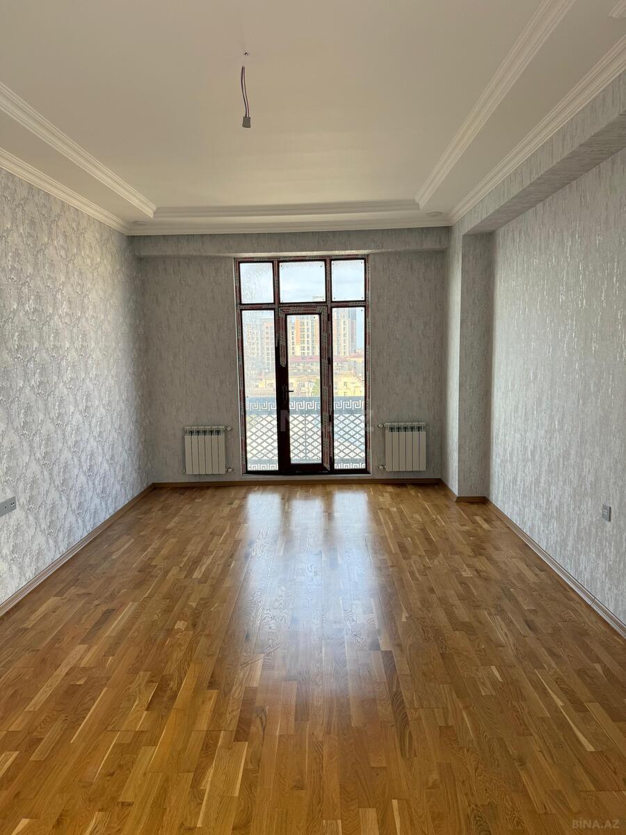 3 otaqlı Yeni tikili, Qara Qarayev m., Bakı