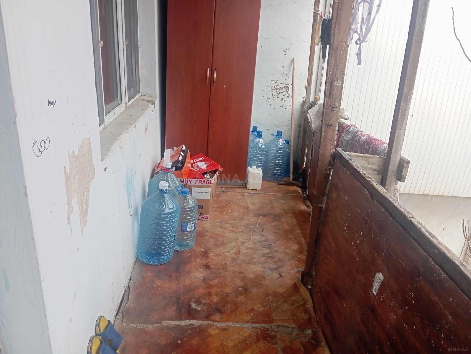 2 otaqlı Köhnə tikili, 28 May m., Bakı