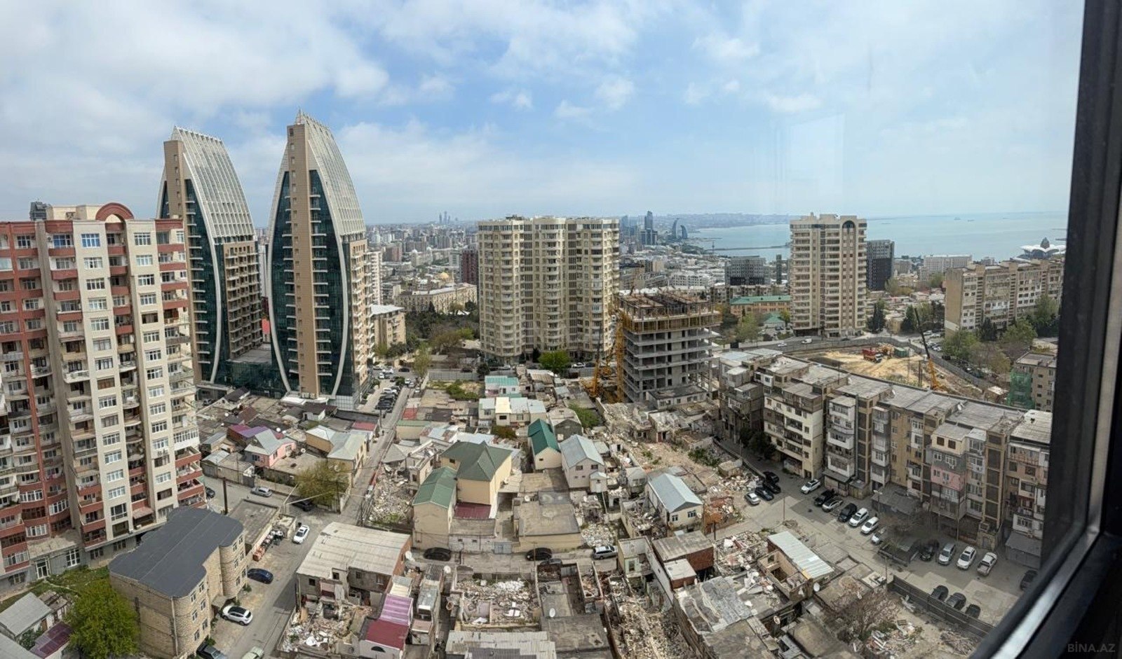 3 otaqlı Yeni tikili, Elmlər Akademiyası m., Bakı