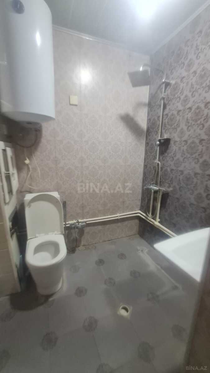 3 otaqlı Köhnə tikili, Şah İsmayıl Xətai m., Bakı