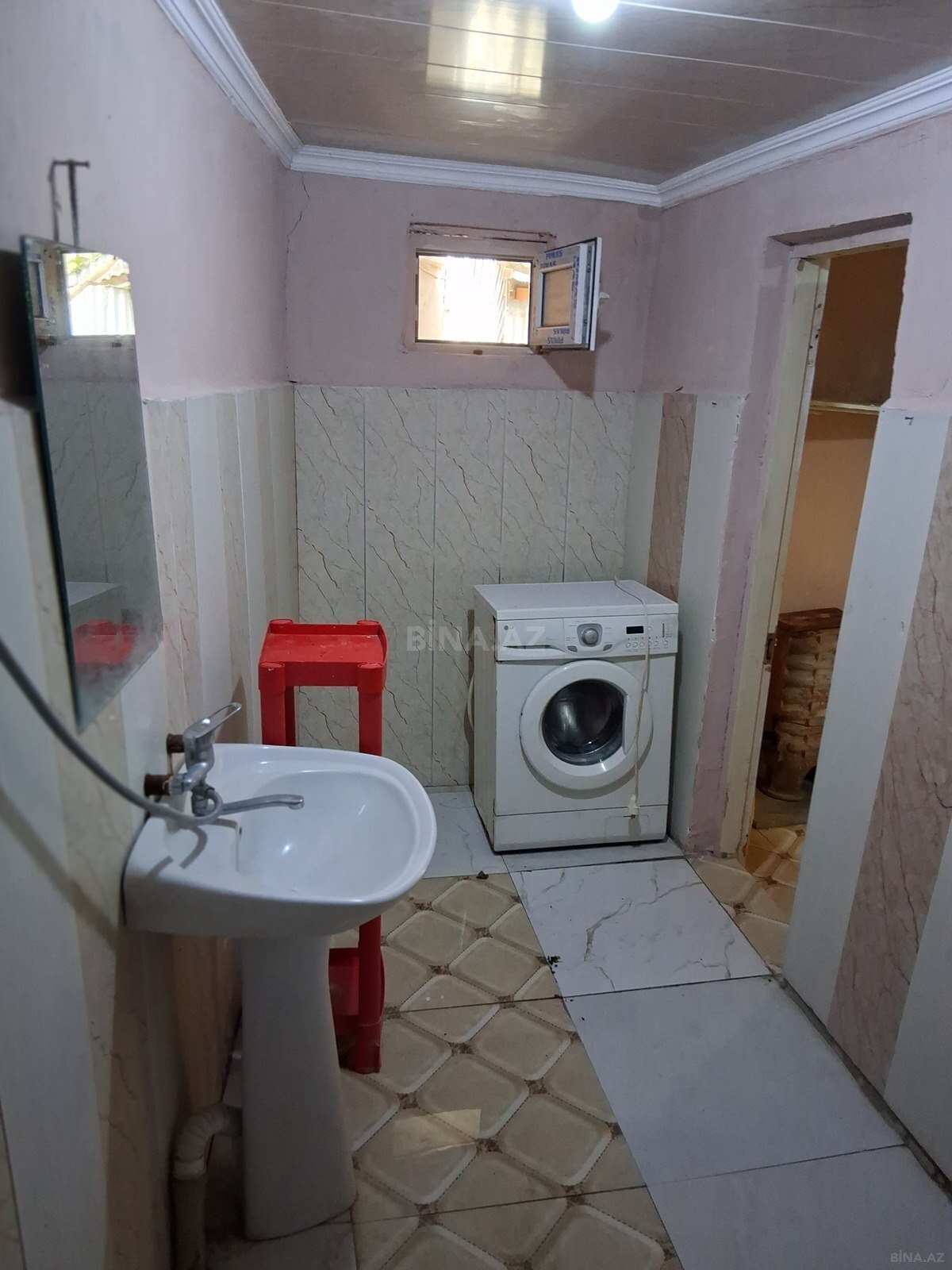 1 otaqlı Həyət evi/Bağ evi, Badamdar q., Bakı