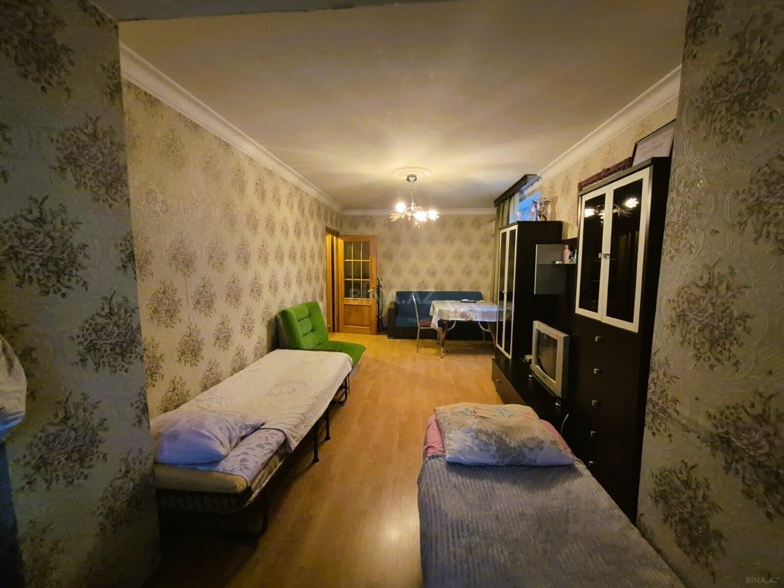 1 otaqlı Köhnə tikili, Elmlər Akademiyası m., Bakı