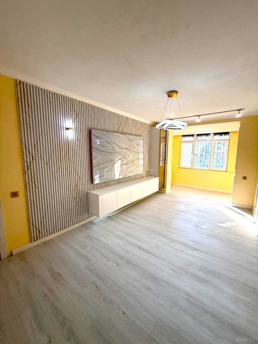 3 otaqlı Köhnə tikili, Əhmədli q., Bakı