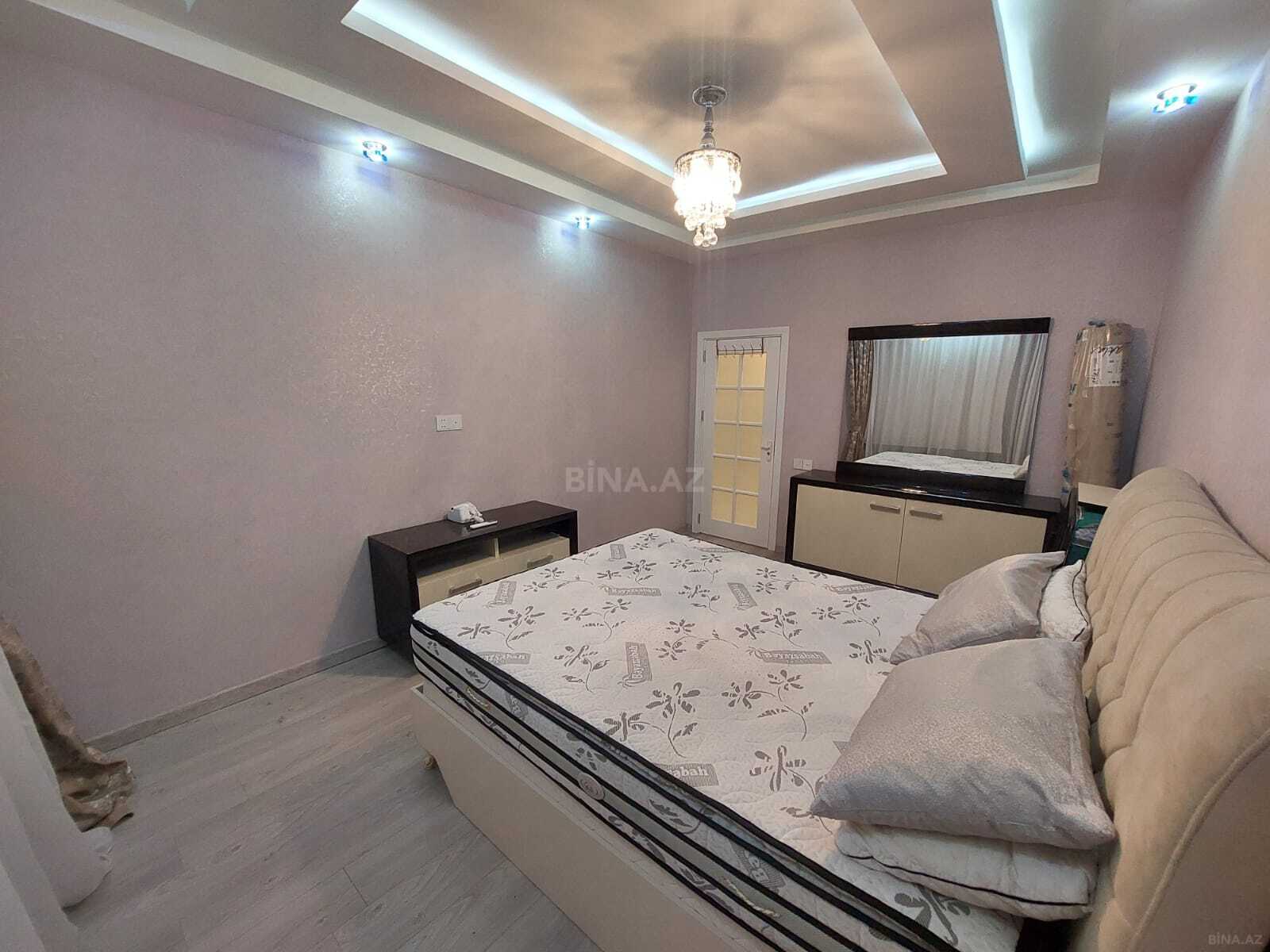 2 otaqlı Yeni tikili, 8 Noyabr m., Bakı