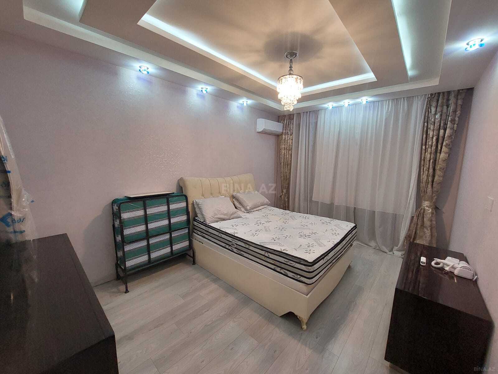 2 otaqlı Yeni tikili, 8 Noyabr m., Bakı