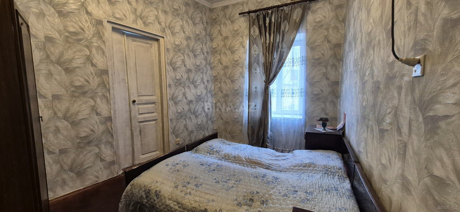 3 otaqlı Köhnə tikili, İçəri Şəhər m., Bakı
