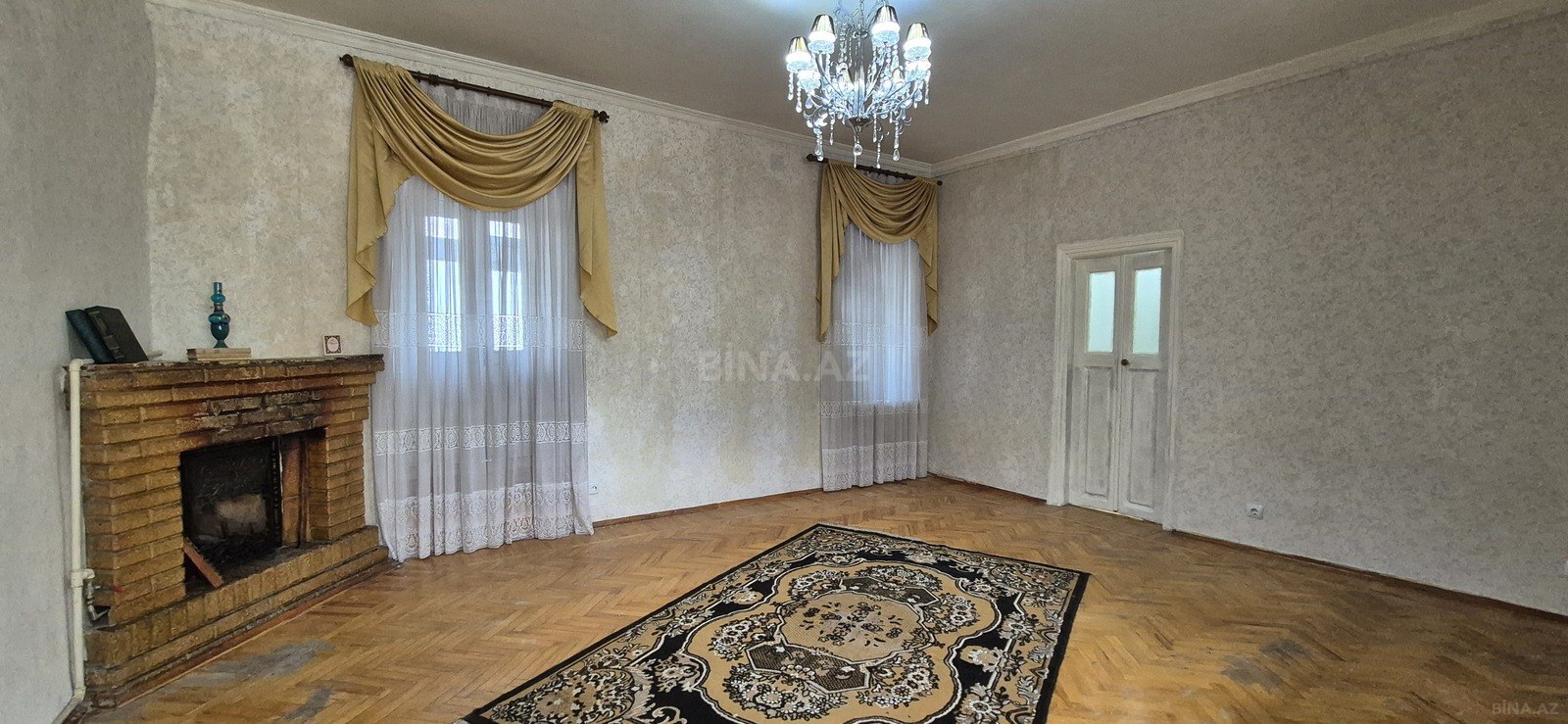 3 otaqlı Köhnə tikili, İçəri Şəhər m., Bakı