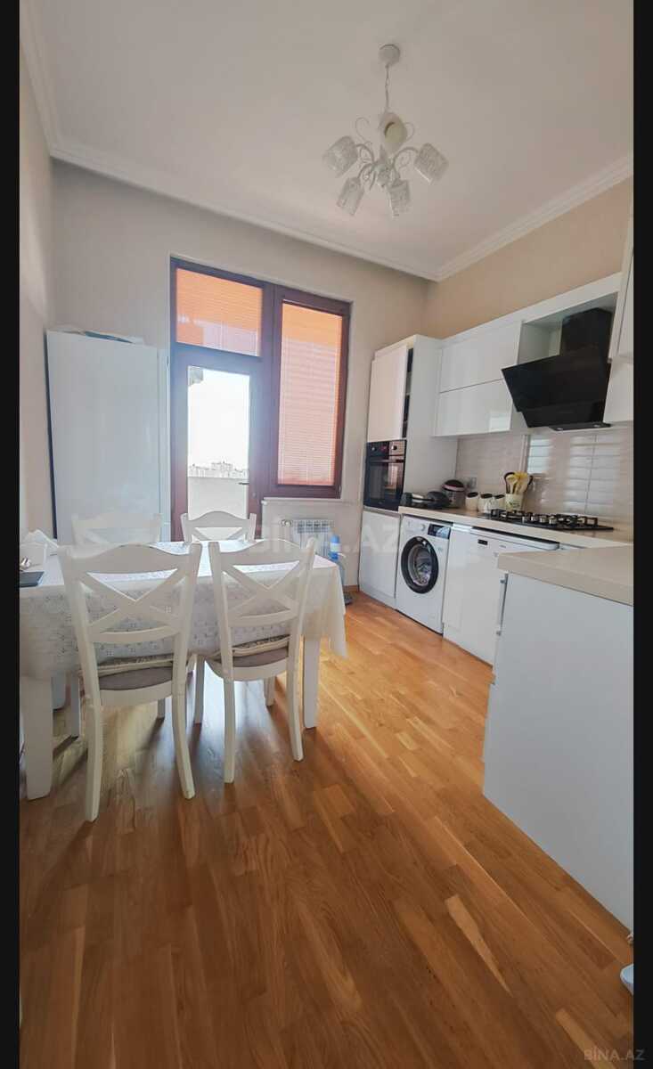 3 otaqlı Yeni tikili, Qara Qarayev m., Bakı