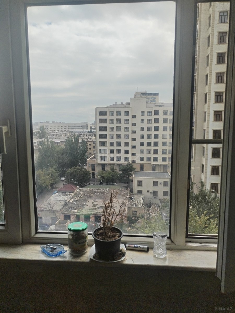 3 otaqlı Köhnə tikili, 7-ci mikrorayon q., Bakı
