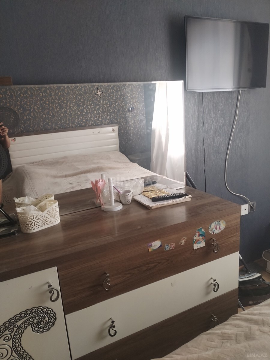 3 otaqlı Köhnə tikili, 7-ci mikrorayon q., Bakı