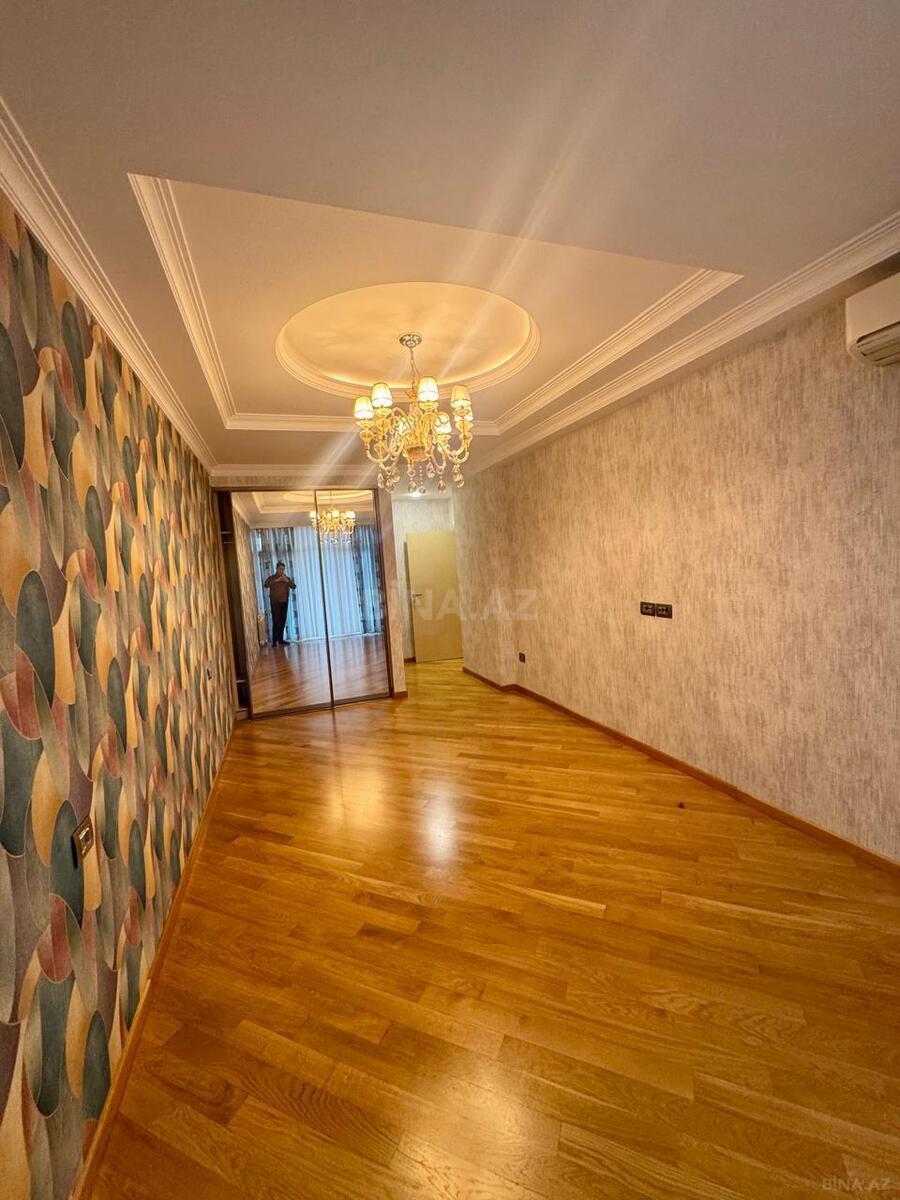 3 otaqlı Yeni tikili, Şah İsmayıl Xətai m., Bakı