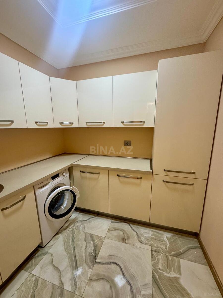 3 otaqlı Yeni tikili, Şah İsmayıl Xətai m., Bakı