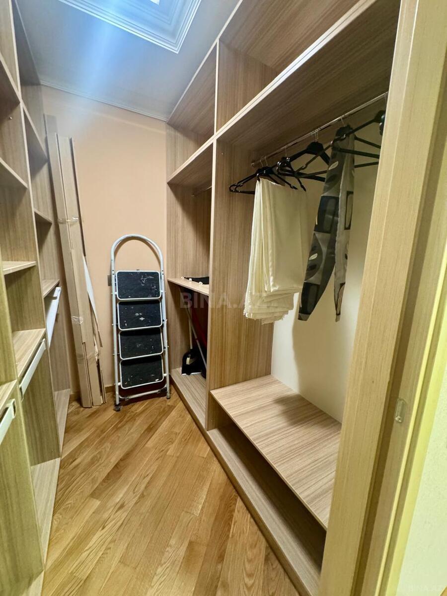 3 otaqlı Yeni tikili, Şah İsmayıl Xətai m., Bakı