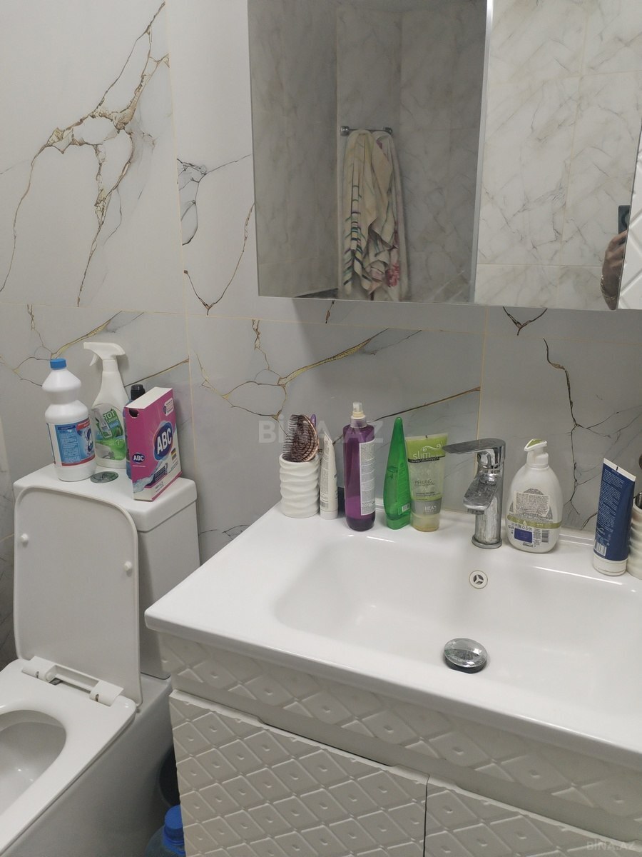 3 otaqlı Köhnə tikili, 7-ci mikrorayon q., Bakı