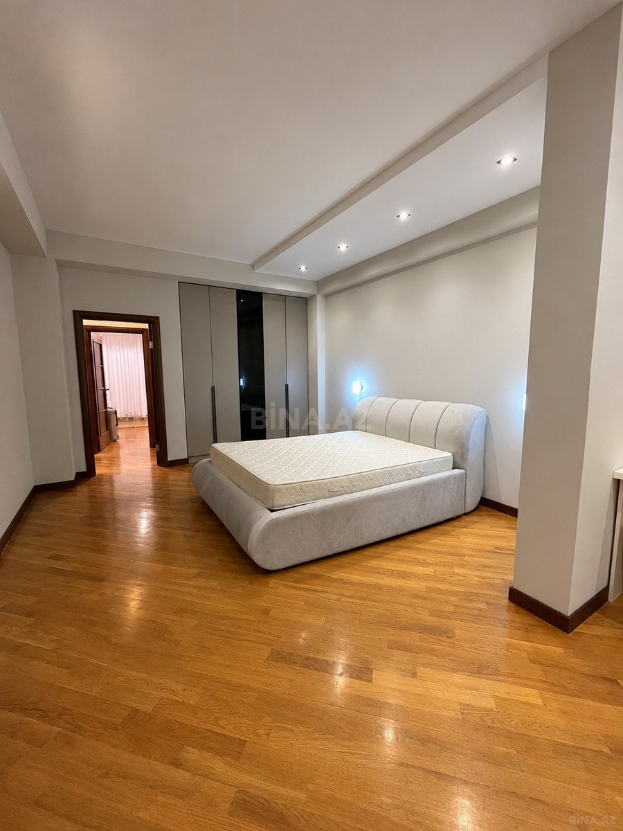 4 otaqlı Yeni tikili, Bayıl q., Bakı