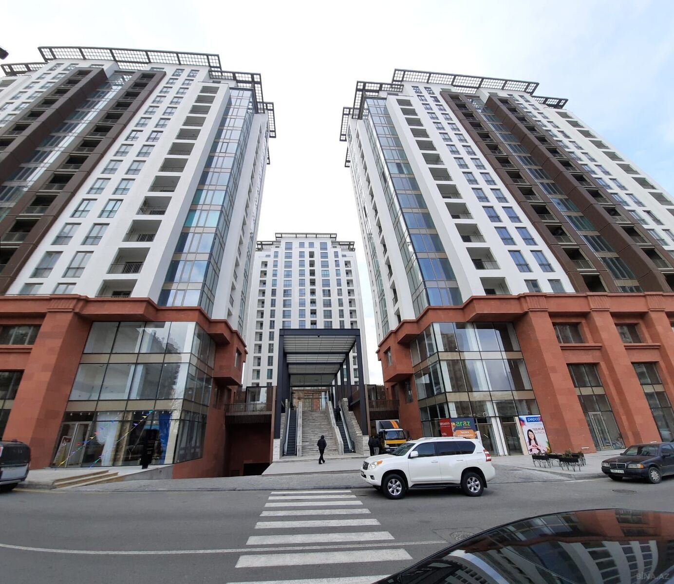 2 otaqlı Yeni tikili, Elmlər Akademiyası m., Bakı