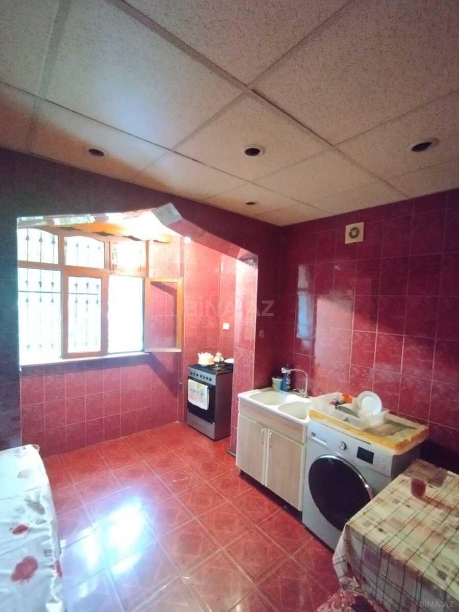 4 otaqlı Köhnə tikili, Əhmədli m., Bakı