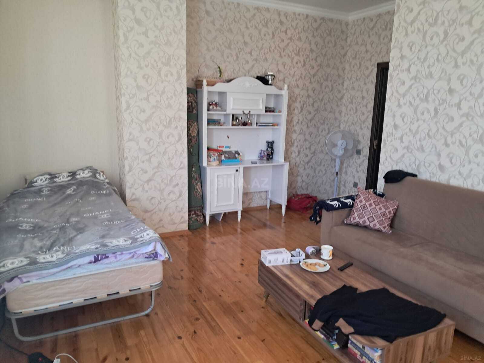 3 otaqlı Yeni tikili, Memar Əcəmi m., Bakı