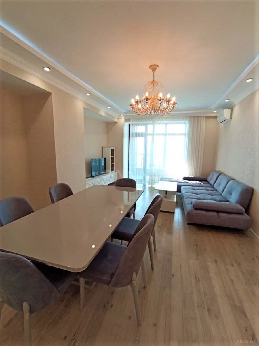 3 otaqlı Yeni tikili, 8 Noyabr m., Bakı
