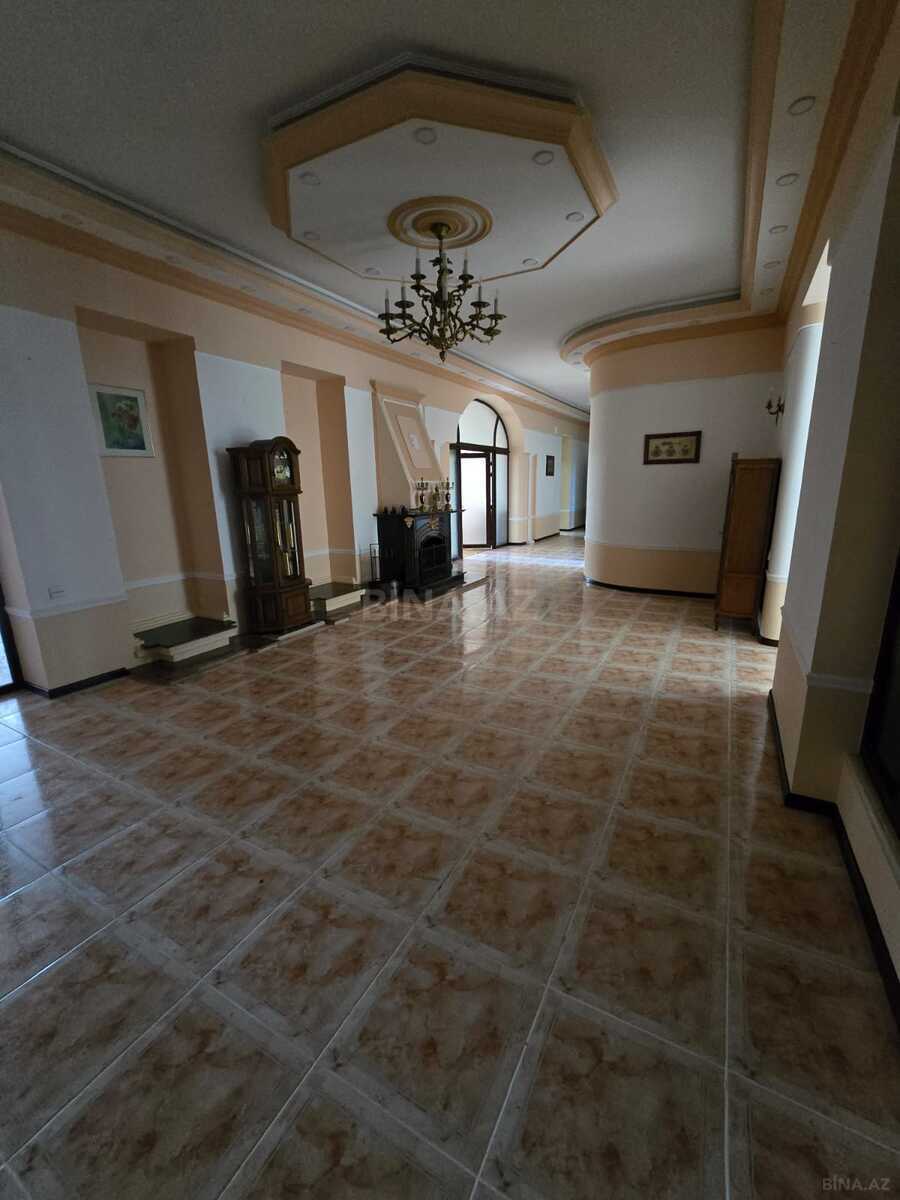 6 otaqlı Köhnə tikili, Sahil m., Bakı