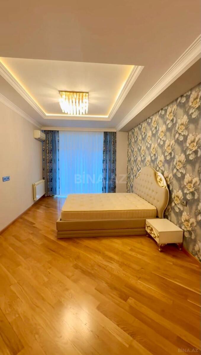 3 otaqlı Yeni tikili, Şah İsmayıl Xətai m., Bakı