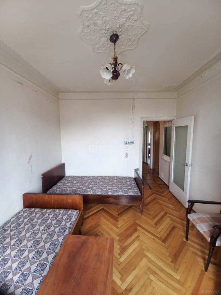 2 otaqlı Köhnə tikili, Xətai r., Bakı