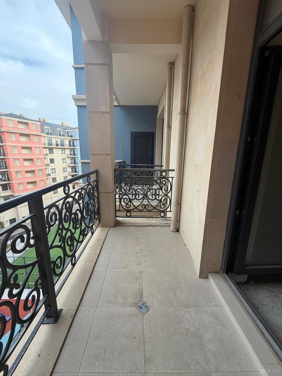 4 otaqlı Yeni tikili, Ağ şəhər q., Bakı