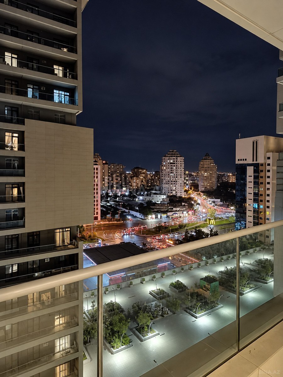 3 otaqlı Yeni tikili, 8 Noyabr m., Bakı