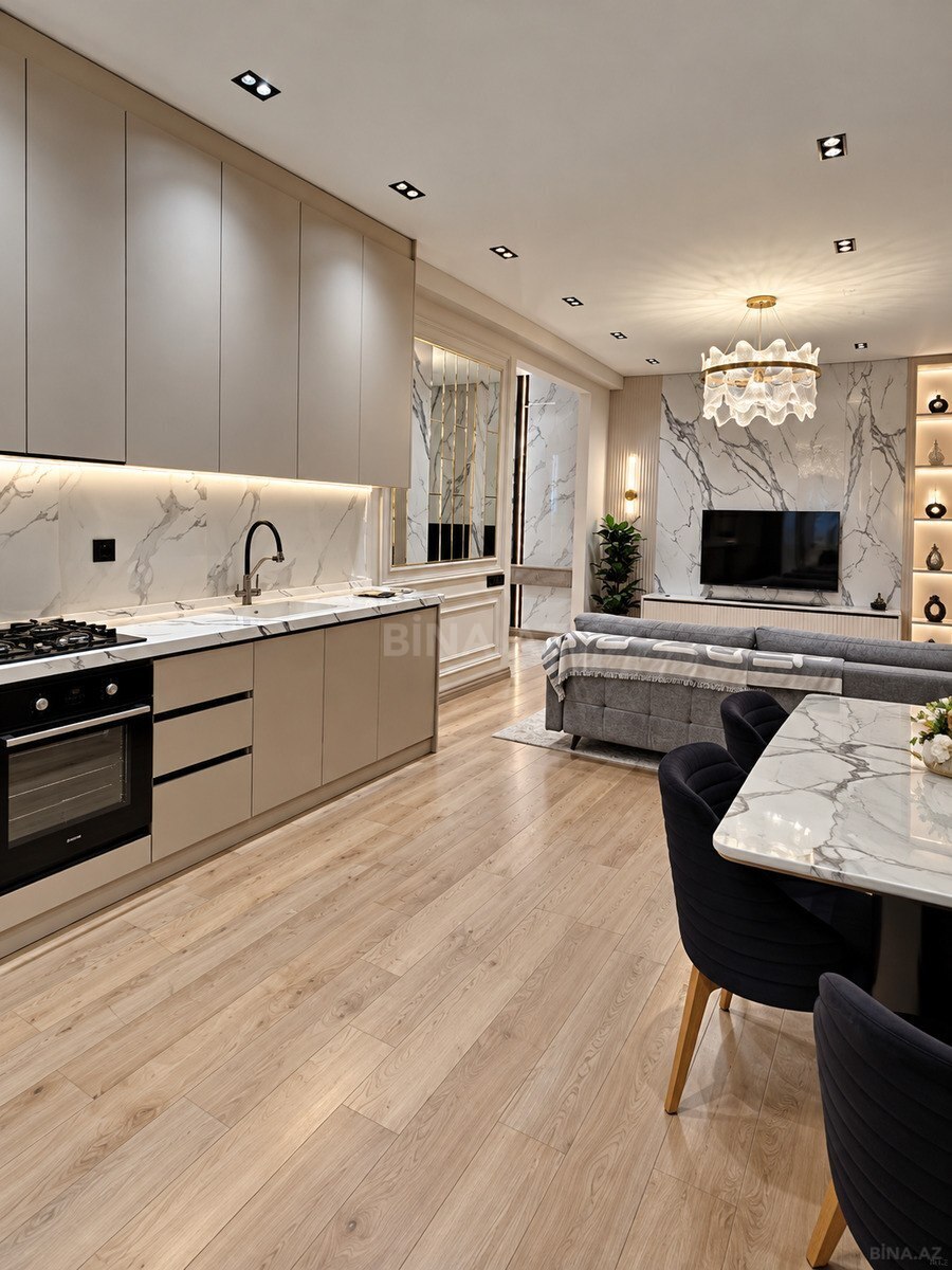 3 otaqlı Yeni tikili, 8 Noyabr m., Bakı