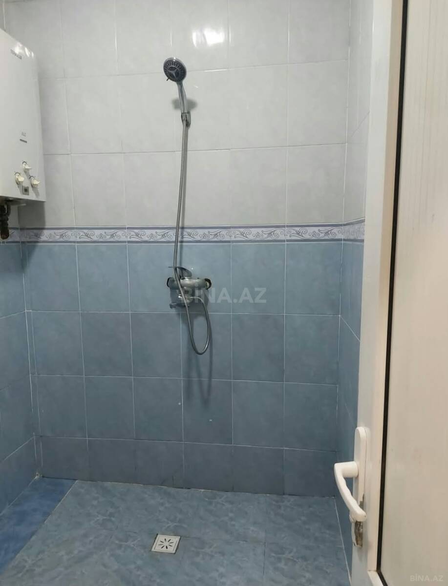 2 otaqlı Köhnə tikili, Elmlər Akademiyası m., Bakı